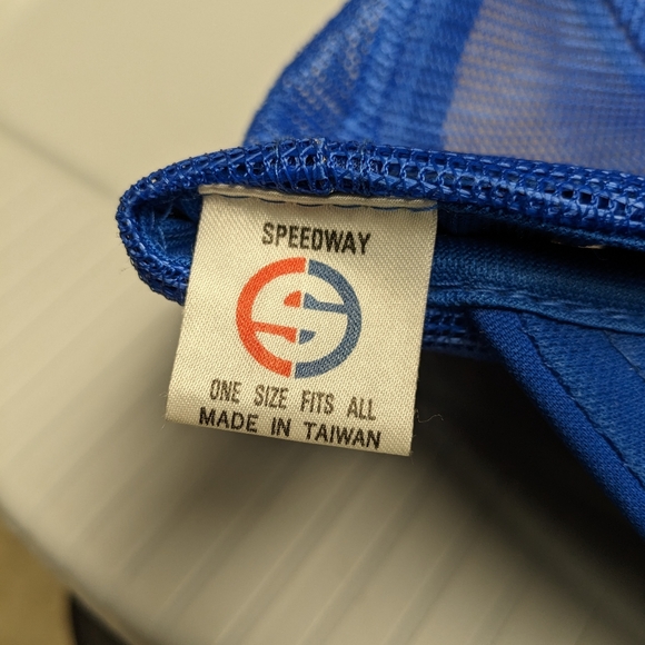 Vintage Vulkem Trucker Hat - Picture 4 of 5